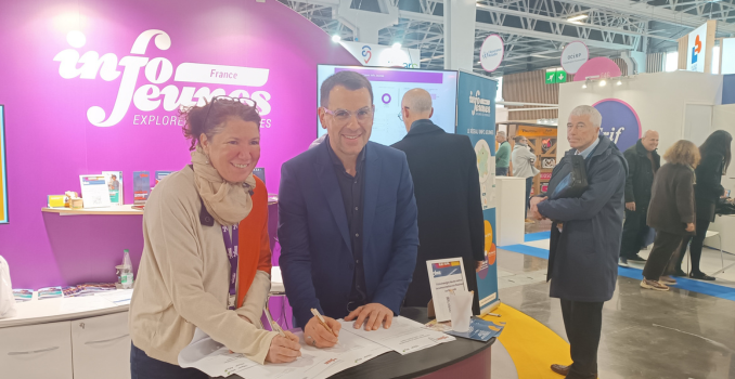 L’Afpa et Info Jeunes renouvellent leur partenariat